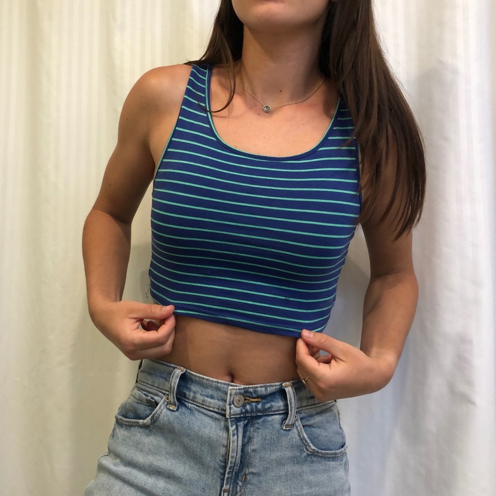Blue stripped crop tank top